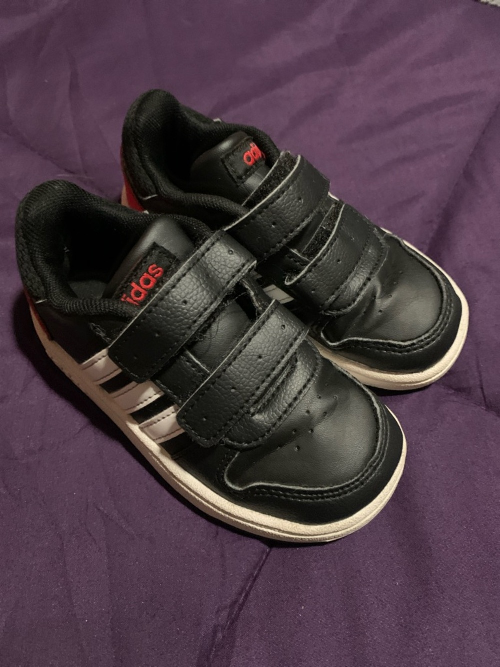 adidas Hoops 2.0 toddler sneakers size 8K